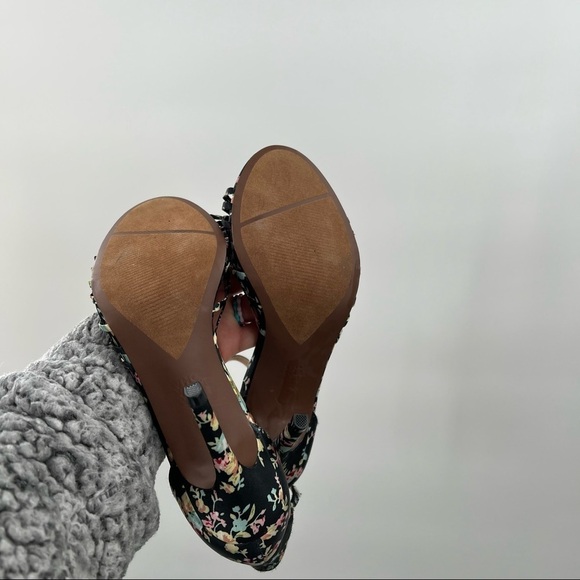 Who What Wear Floral Heels 7 - Picture 3 of 7